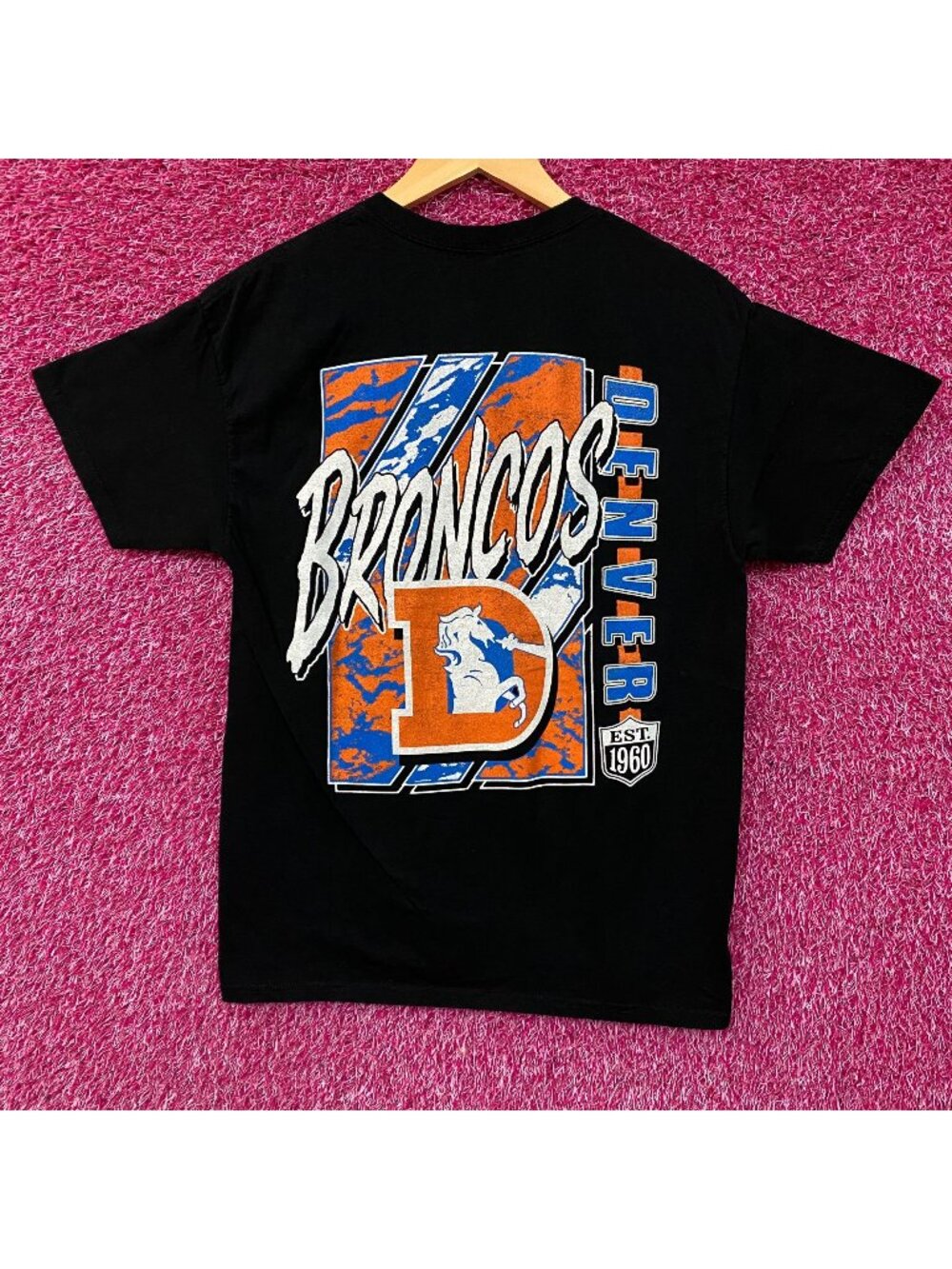 Junk Food Clothing NFL Denver Broncos Shift T-Shirt Small